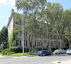 35-43 Duke St Apartments