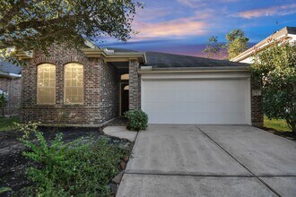7 Tidwilow Pl in Tomball, TX - Building Photo - Building Photo
