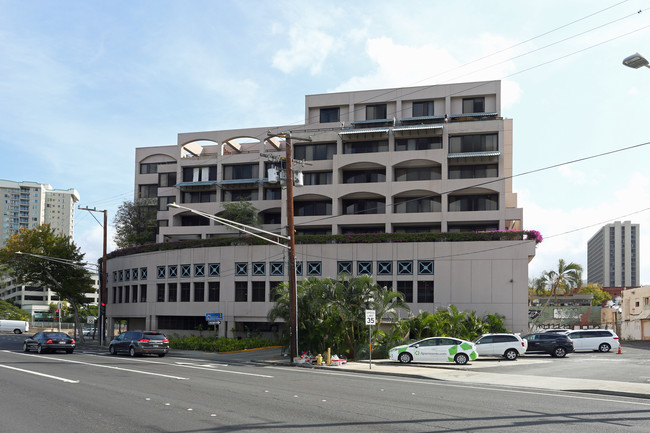 Harbor Village in Honolulu, HI - Building Photo - Building Photo