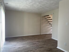 1508 Garland Way in Virginia Beach, VA - Building Photo - Building Photo