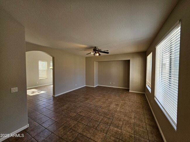 2065 E Hulet Dr in Chandler, AZ - Building Photo - Building Photo