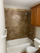 501 Summer Tree Ct in Springtown, TX - Foto de edificio - Building Photo