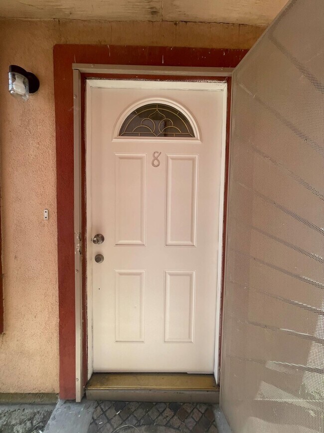 3204 Cortez St in Laredo, TX - Building Photo - Building Photo