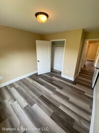 106 Sycamore Dr photo'