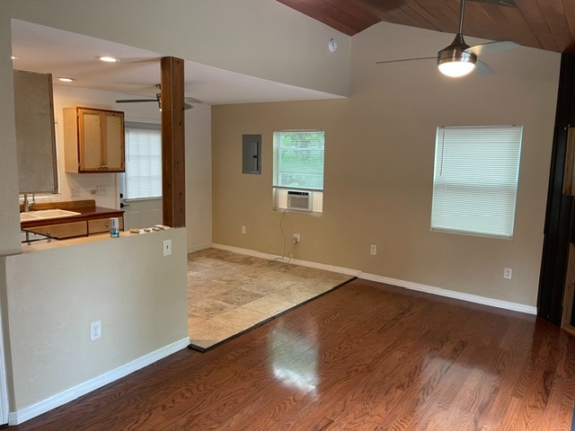 2132 Roselawn St in Sarasota, FL - Building Photo - Building Photo