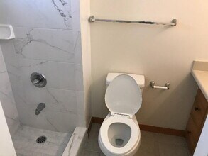 1419 Dominis St in Honolulu, HI - Building Photo - Building Photo