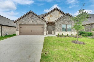 312 Pleasant Hill Ln in Fate, TX - Building Photo