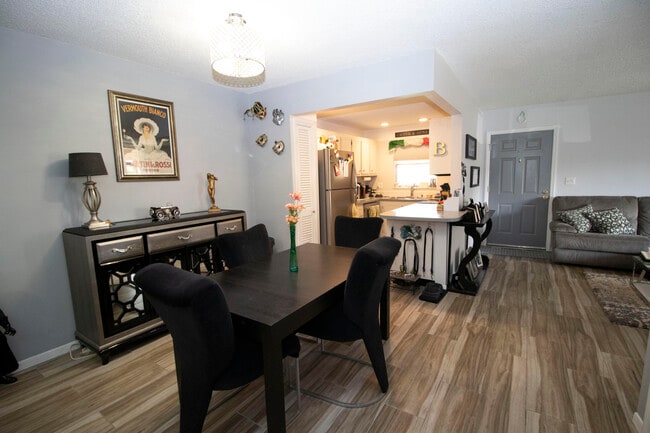 1201 NW 13th St in Boca Raton, FL - Building Photo - Building Photo