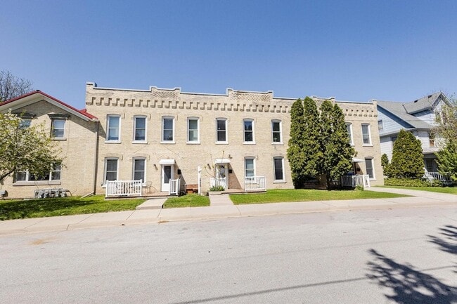 property at 224 Margaret St