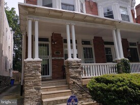 6369 Sherman St in Philadelphia, PA - Building Photo