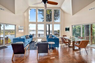 15100 Railroad Cut Rd in Little Flock, AR - Building Photo