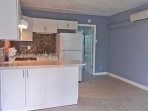 property at 3251 SW 44th St