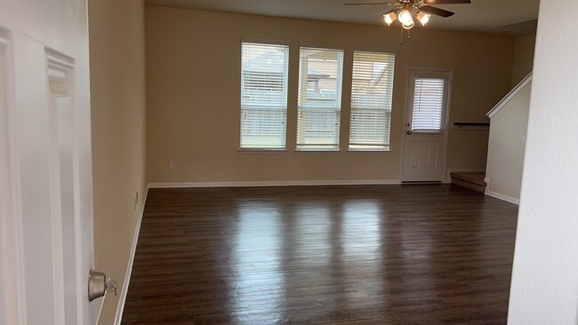property at 10523 Chestnut Path Way