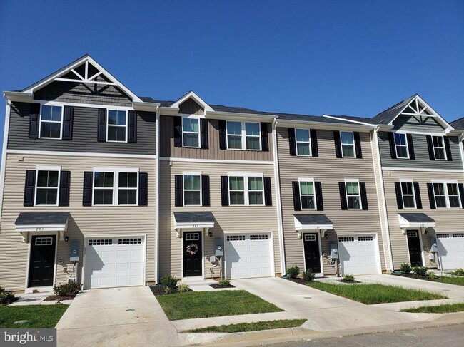 property at 285 Sage Cir