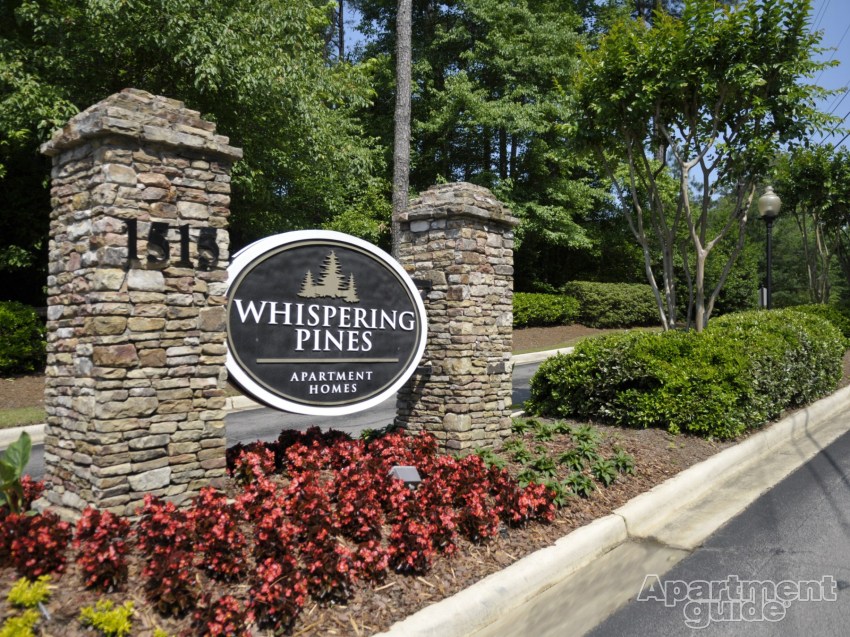 Whispering Pines in Lagrange, GA - Building Photo