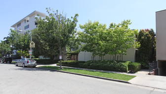 312 S Elm Dr Apartments