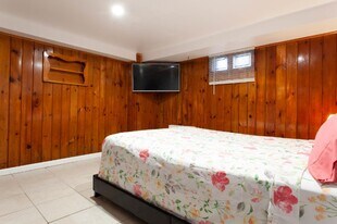 321 W Valley Stream Blvd, Unit 1 in Valley Stream, NY - Building Photo