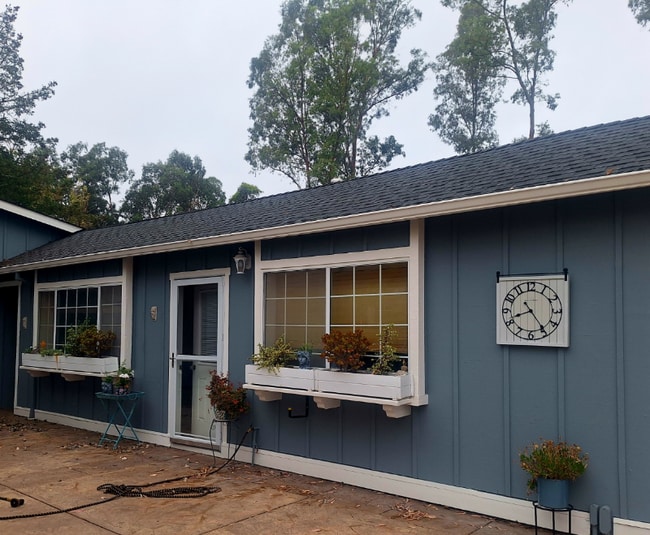 property at 3921 Pressley Rd