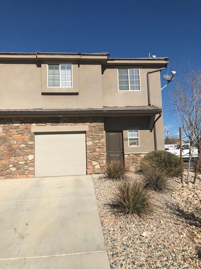 property at 370 W Buena Vista Blvd