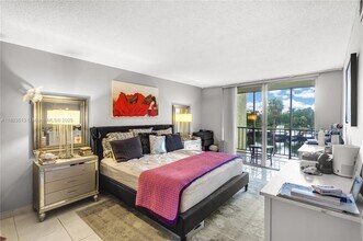 601 Three Islands Boulevard in Hallandale Beach, FL - Building Photo - Building Photo