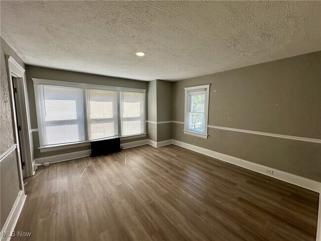 132 Beck Ave in Akron, OH - Building Photo - Building Photo