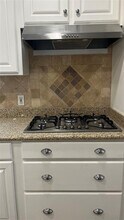 10218 Oak Point Dr in Houston, TX - Building Photo - Building Photo