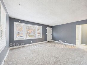 7424 Bellefontaine Ave in Kansas City, MO - Building Photo - Building Photo