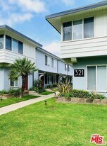 321 Cameron Pl in Glendale, CA - Building Photo