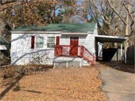 1108 Mable St SW in Mableton, GA - Building Photo