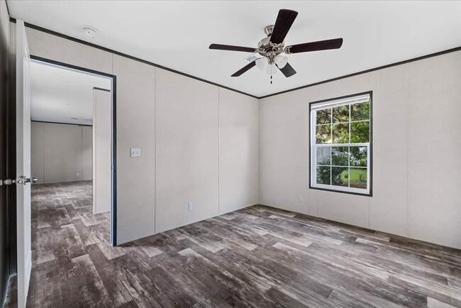 33 Tangerine Ave in Fort Pierce, FL - Building Photo - Building Photo