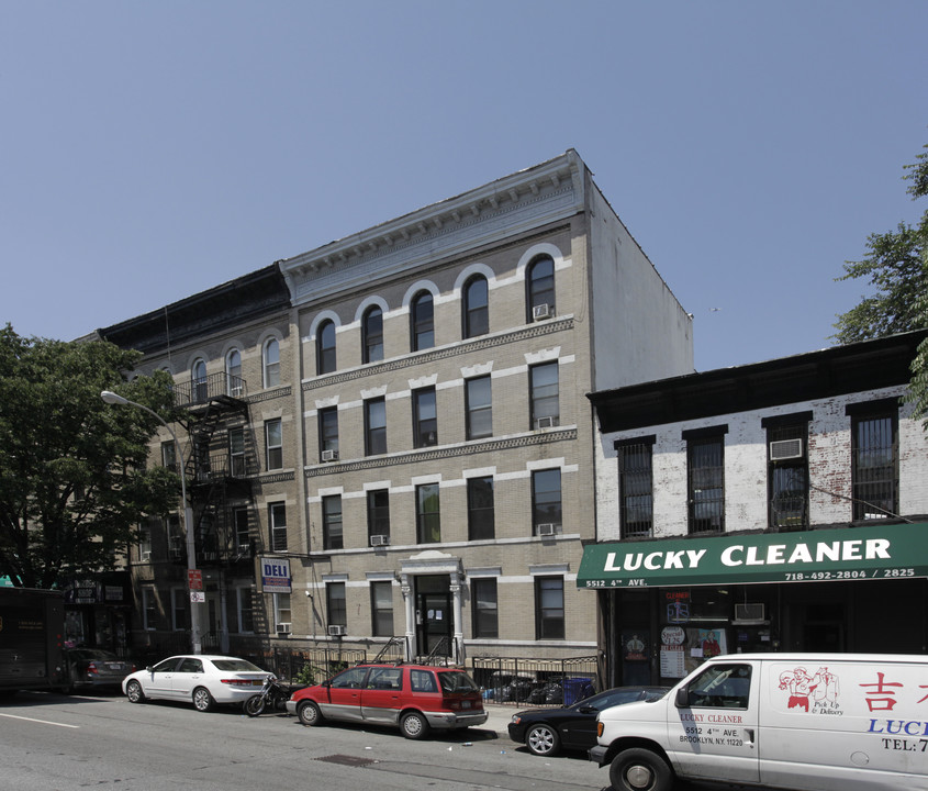 5516 Fourth Ave in Brooklyn, NY - Building Photo