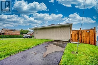 1149 Parisien St in Ottawa, ON - Building Photo - Building Photo
