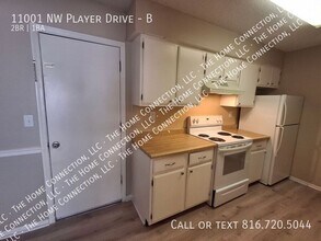 11001 NW Player Dr in Parkville, MO - Building Photo - Building Photo