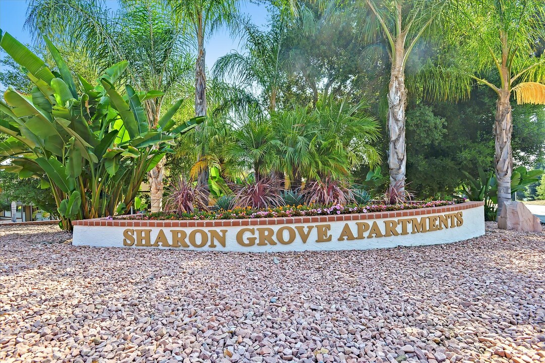 Sharon Grove Apartments in Menlo Park, CA - Foto de edificio