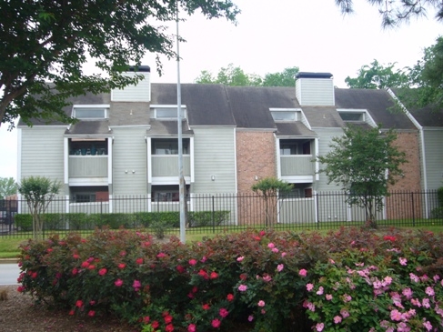 Woods of Greenbriar in Houston, TX - Foto de edificio - Building Photo