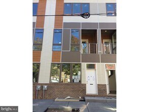 1008 Mt Vernon St in Philadelphia, PA - Building Photo - Building Photo
