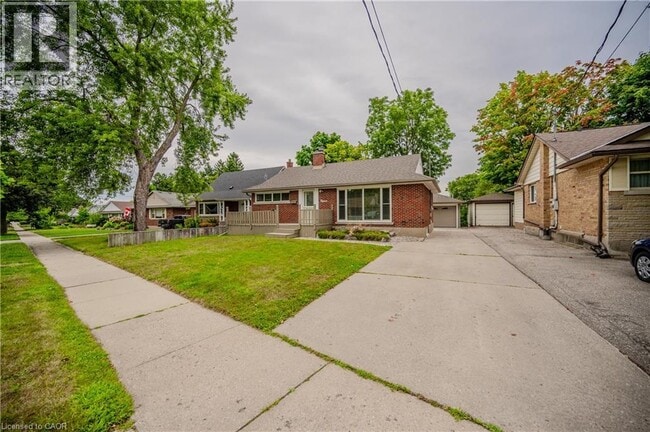 property at 15 Edinburgh Rd