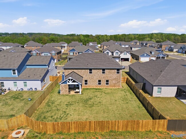 7718 Emma Ann Wy NW in Huntsville, AL - Building Photo - Building Photo