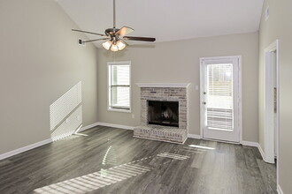 6801 Bramble Ln in Walls, MS - Foto de edificio - Building Photo