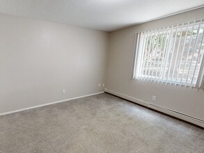 THE LEGACY in Waite Park, MN - Building Photo - Building Photo