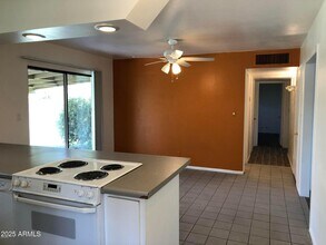 718 E Granada Dr in Tempe, AZ - Building Photo - Building Photo