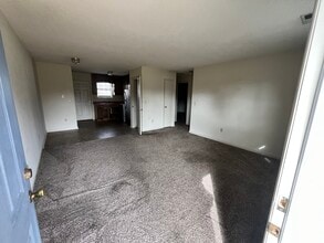 4 Amber Cir, Unit 2 in Fayetteville, TN - Foto de edificio - Building Photo