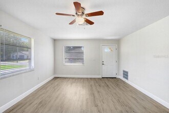 3166 Downing St in Clearwater, FL - Building Photo - Building Photo