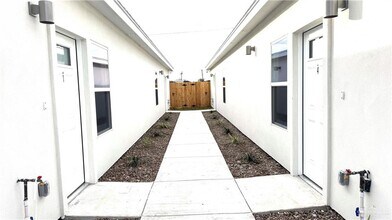 2313 N 43rd St in McAllen, TX - Building Photo - Building Photo