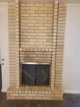 8400 Jamestown Dr, Unit 216 in Austin, TX - Building Photo - Building Photo