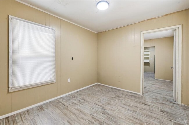 11 N 20th St in McAllen, TX - Building Photo - Building Photo