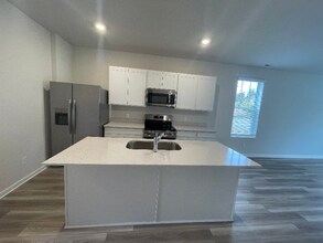 1715 Manuka Ln in Columbia, TN - Building Photo - Building Photo