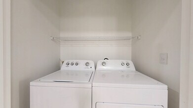 The Retreat at Quail North Apartments in Oklahoma City, OK - Foto de edificio - Building Photo