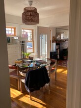 6422 Telegraph Ave in Oakland, CA - Foto de edificio - Building Photo