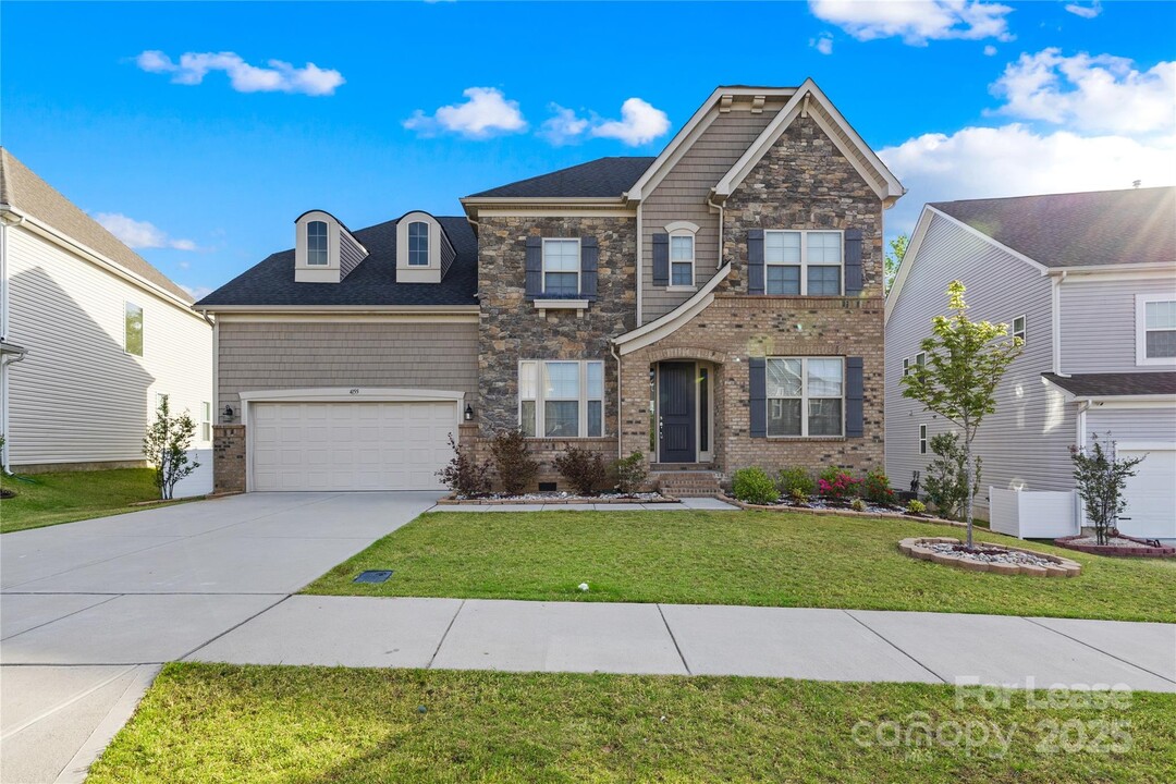 4155 Stream Dale Cir NW in Concord, NC - Building Photo